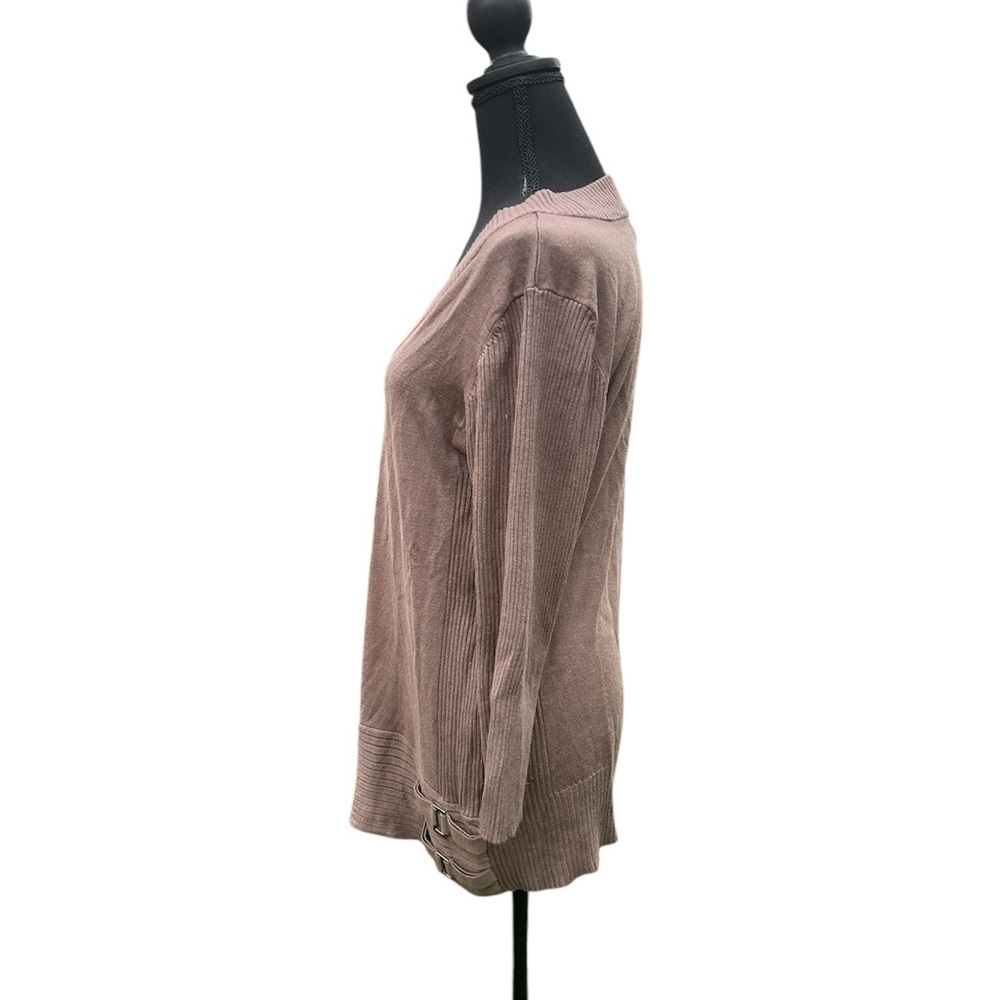 Women’s V-Neck Knit Sweater in Taupe by Style & Company size XL - Picture 3 of 4